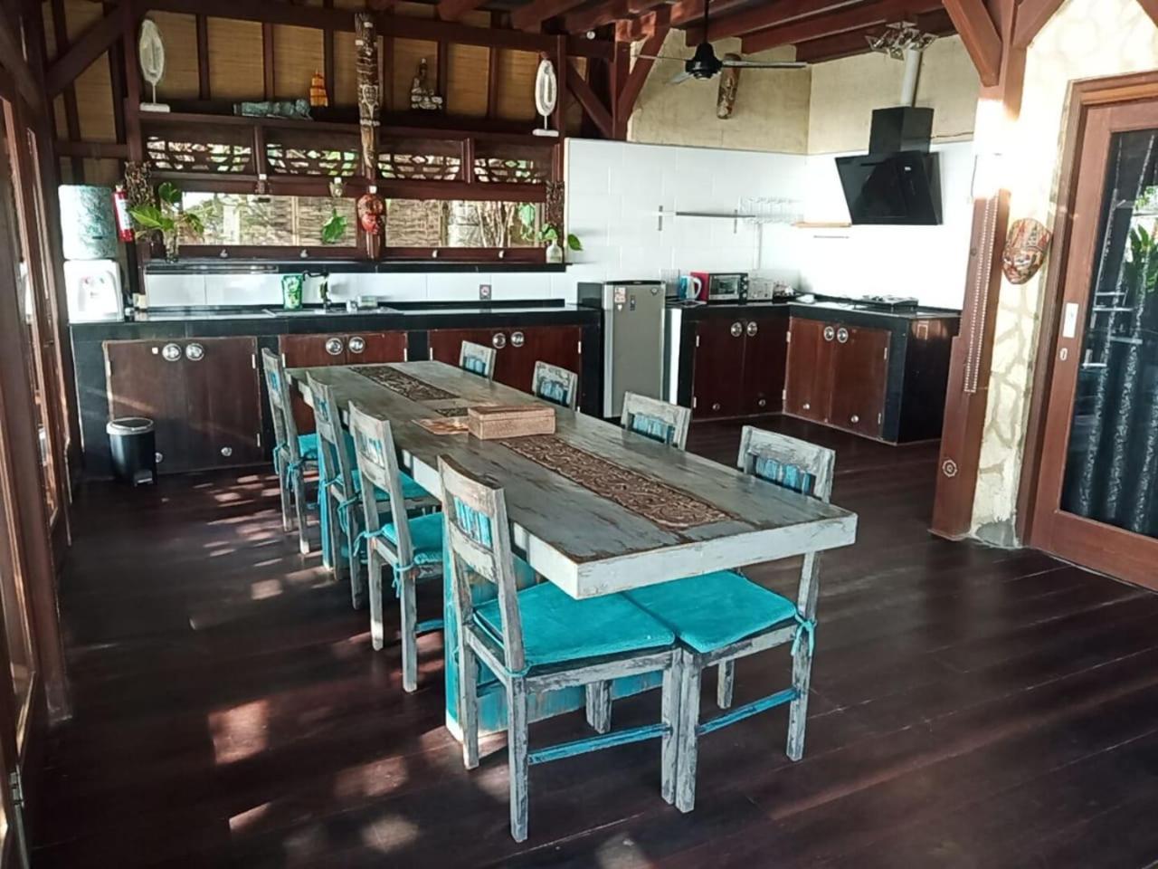 Villa Umbrella Lombok Сенгиги Екстериор снимка