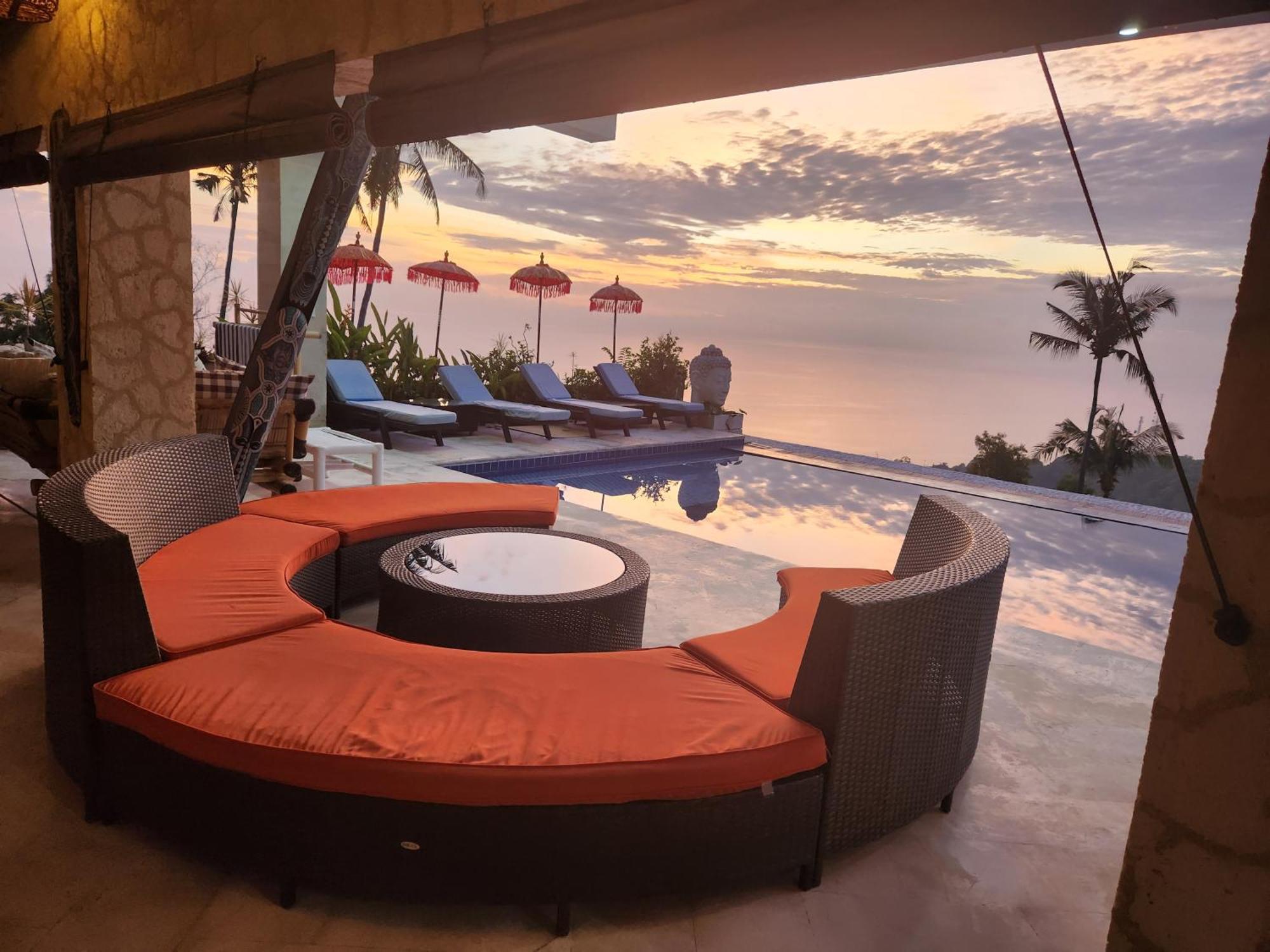 Villa Umbrella Lombok Сенгиги Екстериор снимка