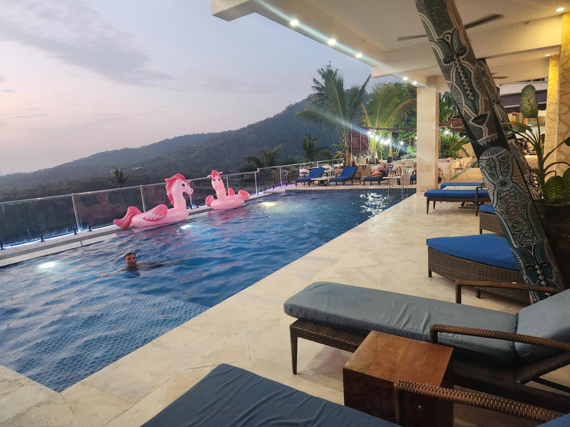 Villa Umbrella Lombok Сенгиги Екстериор снимка
