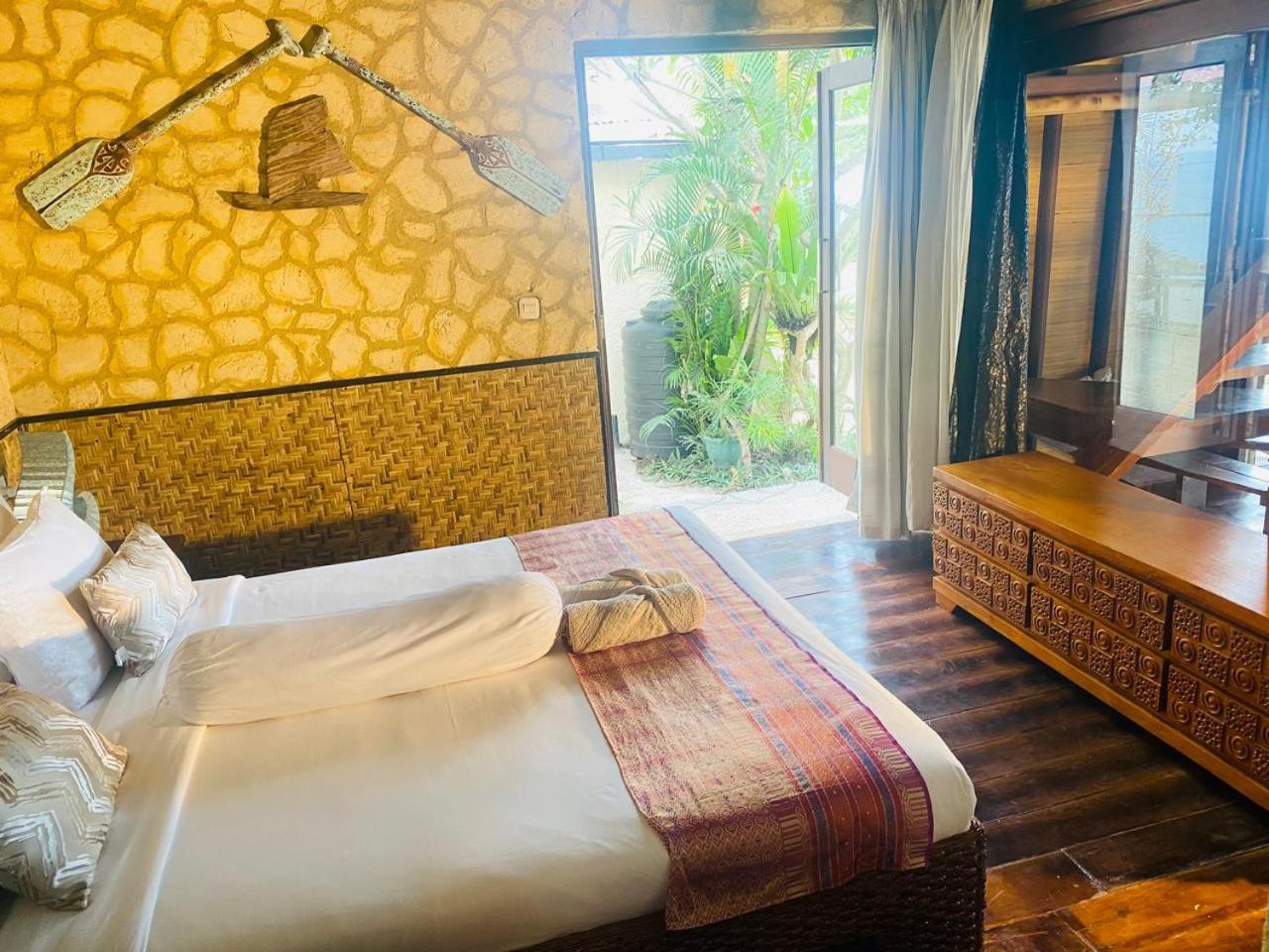 Villa Umbrella Lombok Сенгиги Екстериор снимка